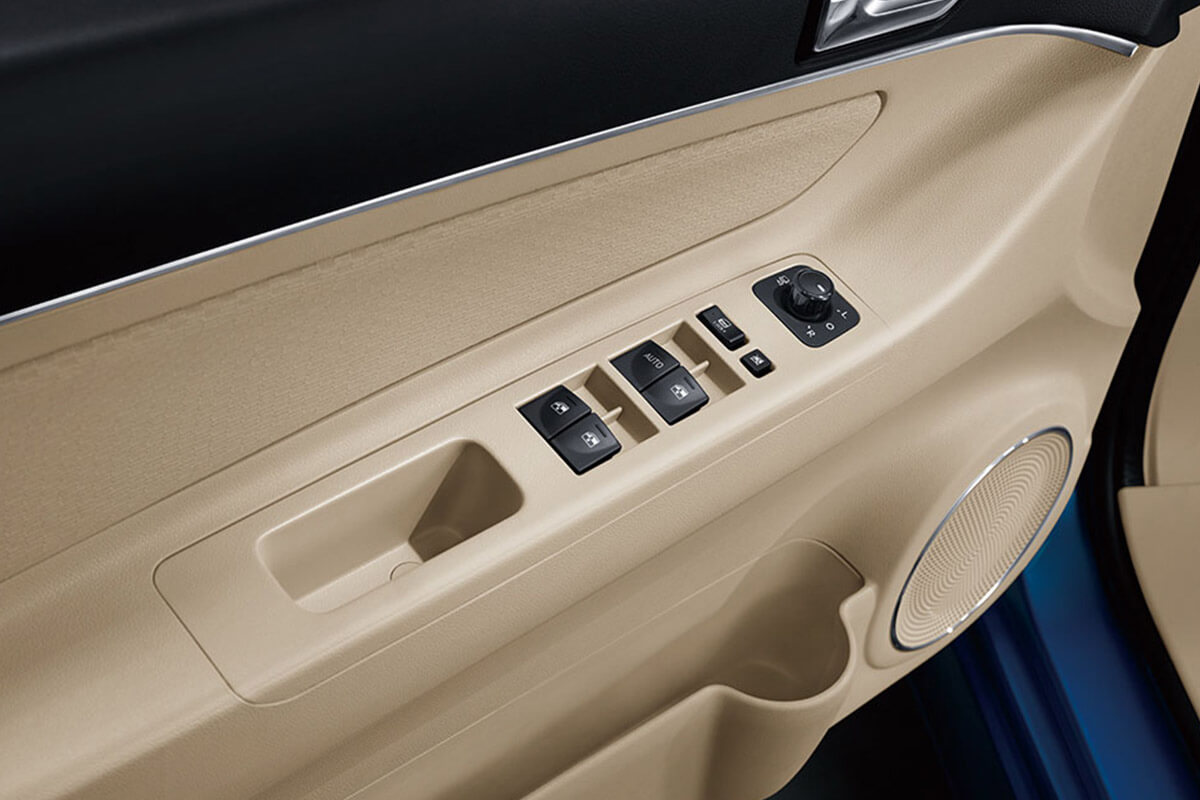 BAIC Senova D20  Kiefer Mobile