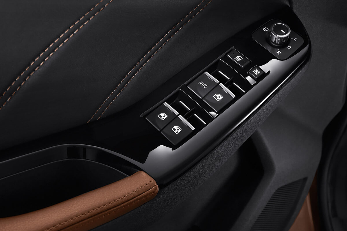 BAIC Senova X35  Kiefer Mobile